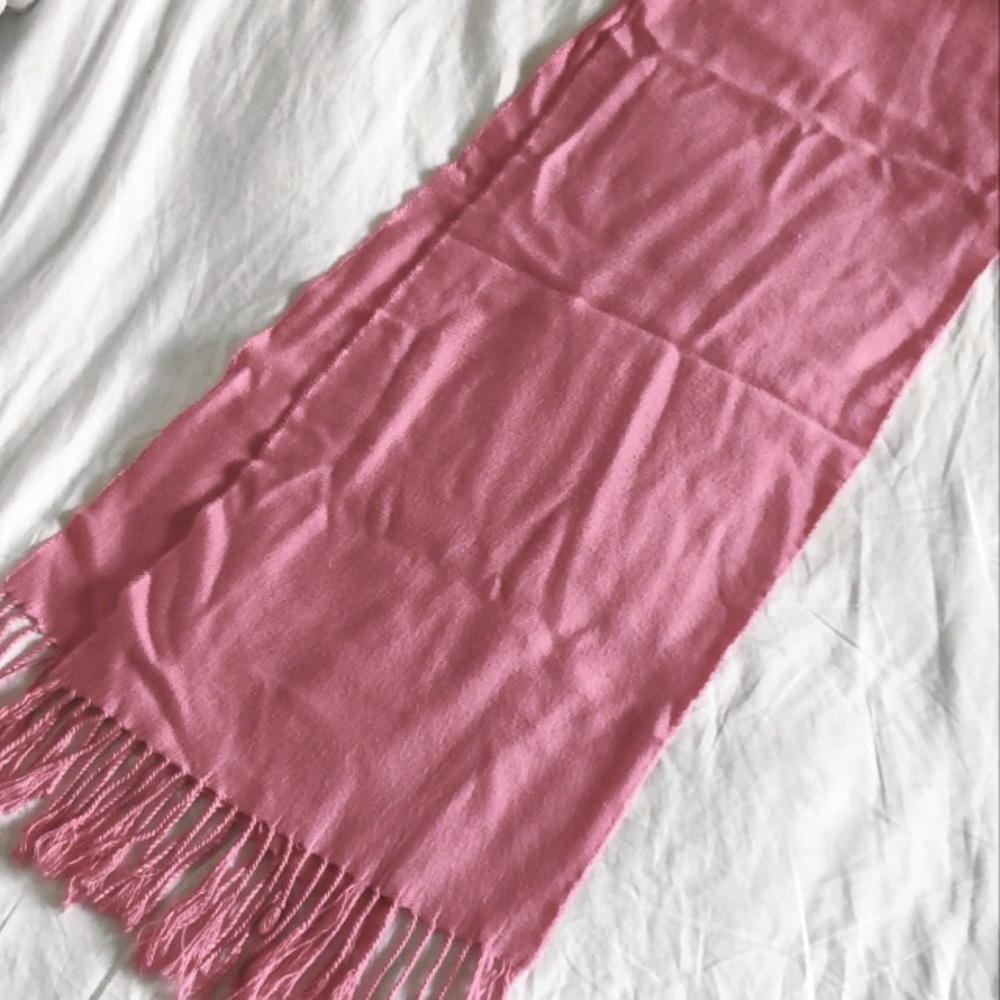 Bizou Pink scarf